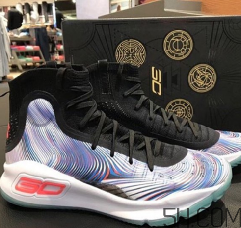 under armour curry 4庫里戰(zhàn)靴中國別注版實物什么樣？