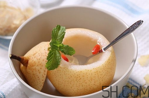 雪梨為什么要加冰糖？冰糖雪梨為什么要放冰糖？