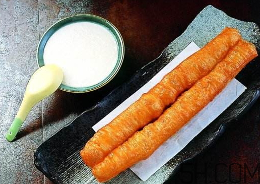 油條可以和牛奶一起吃嗎？油條和牛奶能一起吃嗎？