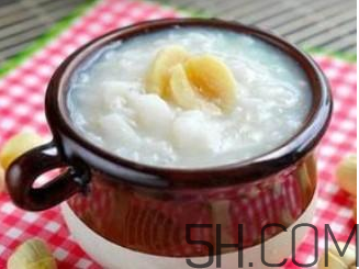 山藥怎么去皮不黑變黃？山藥有黑點還能吃嗎？