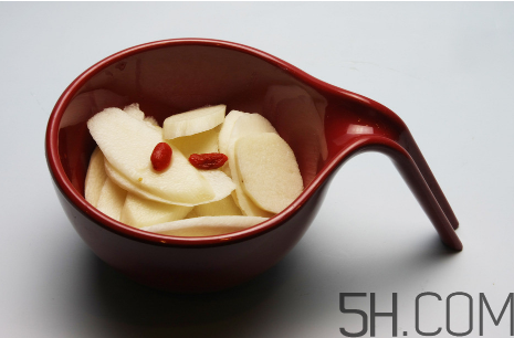 女人吃山藥有哪些好處？山藥怎么吃不上火？