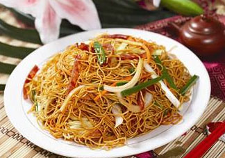 炒面可以隔夜吃嗎？炒面可以放多久？