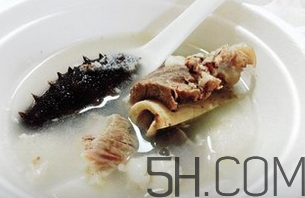 海參可以和排骨一起燉湯嗎？海參排骨湯怎么做？