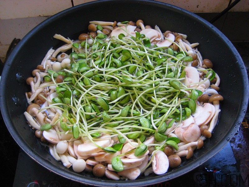 蘑菇和海參能一起吃嗎？蘑菇海參湯的做法