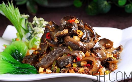 海參能和西紅柿一起吃嗎？海參和什么一起吃最好？