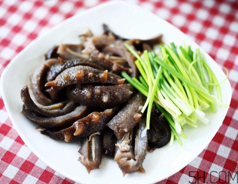 夏天可以吃海參嗎？夏天吃海參上火嗎？