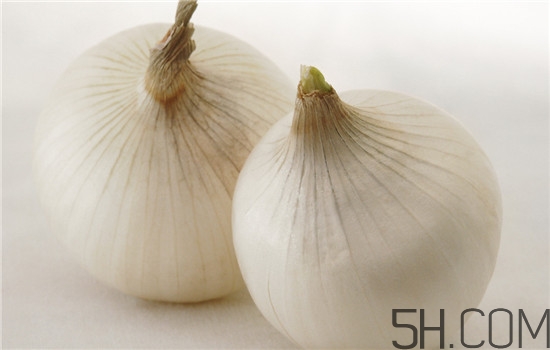 大蒜泡酒可以治腳氣嗎？治腳氣的方法有哪些？