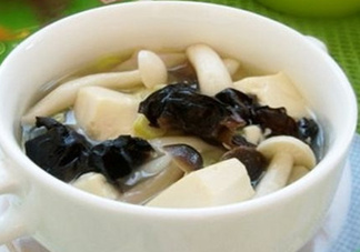 蘑菇和海參能一起吃嗎？蘑菇海參湯的做法