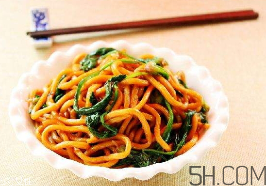 炒面為什么會(huì)粘鍋？炒面怎么不粘鍋？