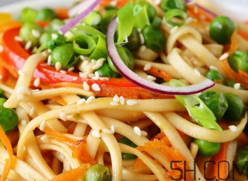 炒面用什么醬油？炒面用什么調料最香？