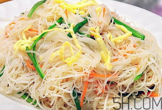 吃炒面會胖嗎？炒面熱量高嗎？