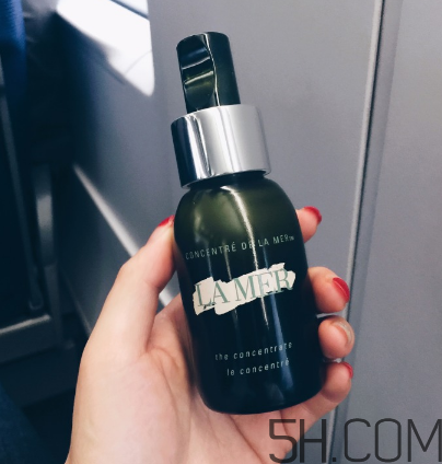 海藍(lán)之謎濃縮修護精華露怎么用？使用方法