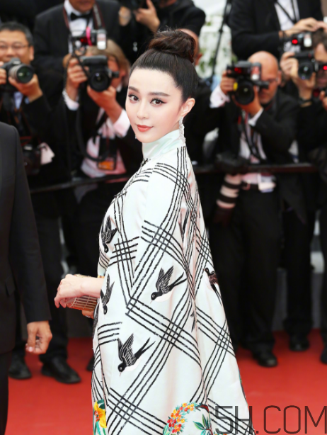 豐唇多少錢？豐唇疼嗎？