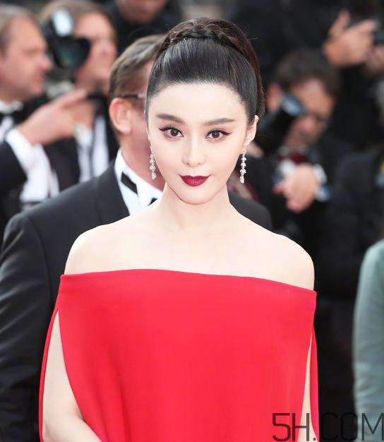 豐唇用什么玻尿酸好？豐唇能維持多久？