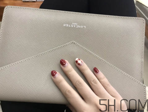 lancaster包是輕奢嗎？lancaster包怎么樣？