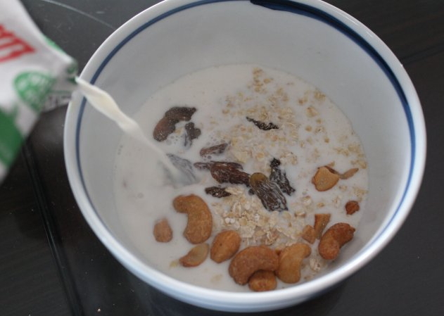 袋裝牛奶可以加熱嗎？袋裝牛奶怎么加熱？