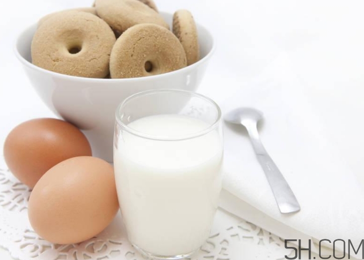 早上喝牛奶拉肚子是怎么回事？早上喝牛奶拉肚子怎么辦？