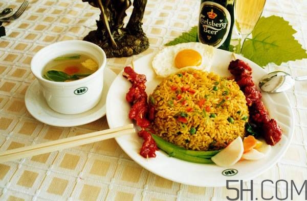 蛋炒飯會(huì)胖嗎？蛋炒飯會(huì)上火嗎？