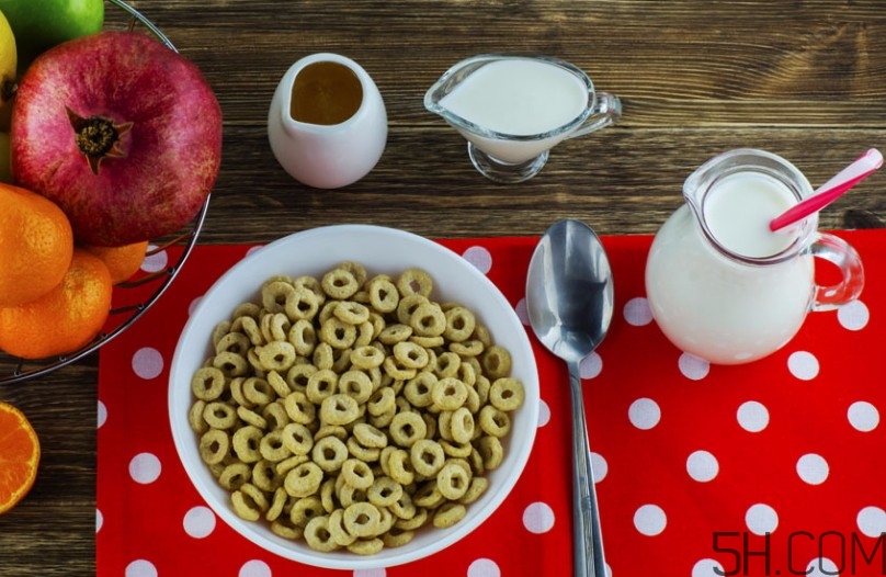 牛奶可以冷凍保存嗎？牛奶冷凍后還能喝嗎？