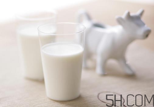 牛奶煮開了還有營養(yǎng)嗎？牛奶可以加熱嗎？