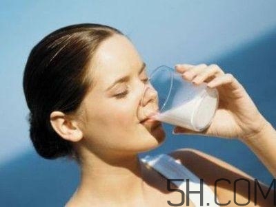 孕婦奶粉能和雞蛋一起吃嗎？喝孕婦奶粉的注意事項(xiàng)