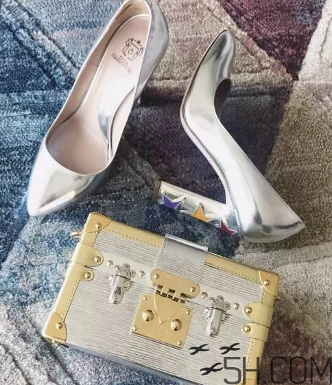 bertoni 1949是什么品牌？bertoni包包什么檔次？