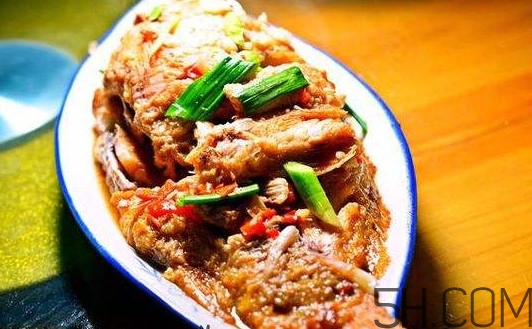 荷包紅鯉魚的做法 荷包紅鯉魚怎么養(yǎng)殖 荷包紅鯉魚的做法 荷包紅鯉魚怎么養(yǎng)殖