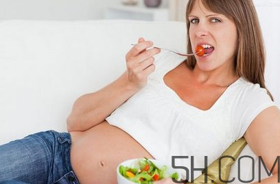 孕婦感冒鼻塞可以吃藥嗎？孕婦哪些食物不能吃？