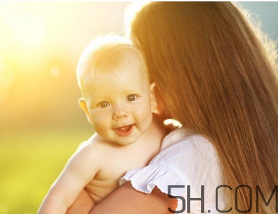 孕婦哭對(duì)胎兒的影響 孕婦必吃的十二種食物 孕婦哭對(duì)胎兒的影響 孕婦必吃的十二種食物