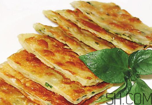 蔥油餅可以放冰箱嗎？蔥油餅可以過夜吃嗎？