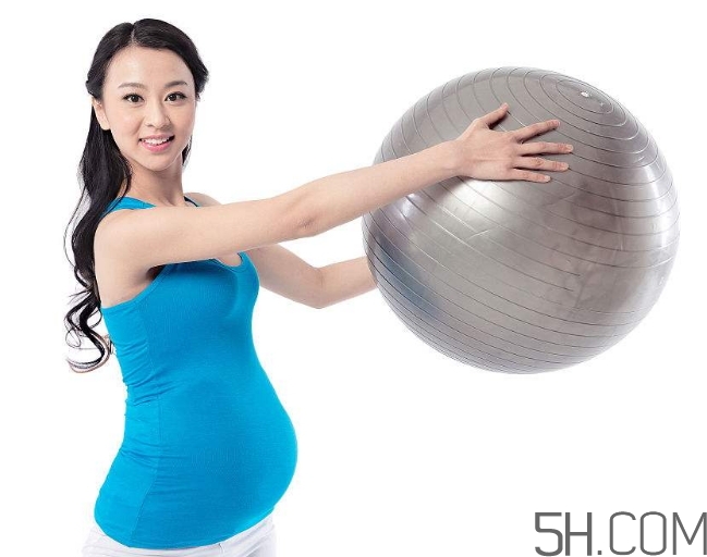 孕婦練習瑜伽常做的動作 孕婦瑜伽的注意事項 孕婦練習瑜伽常做的動作 孕婦瑜伽的注意事項