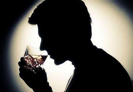 吃偉哥能喝酒嗎？吃偉哥喝酒了有用嗎？