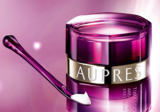 眼霜可以當頸霜嗎？眼霜可以去頸紋嗎