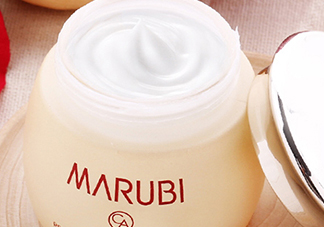 眼霜可以用來(lái)擦臉嗎？眼霜可以當(dāng)面霜用嗎