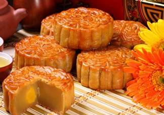 寶寶多大可以吃月餅？寶寶吃月餅會(huì)上火嗎？