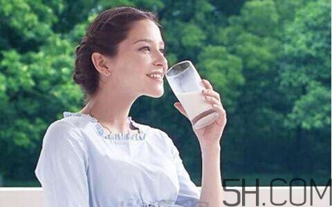 孕婦奶粉能和雞蛋一起吃嗎？喝孕婦奶粉的注意事項(xiàng)