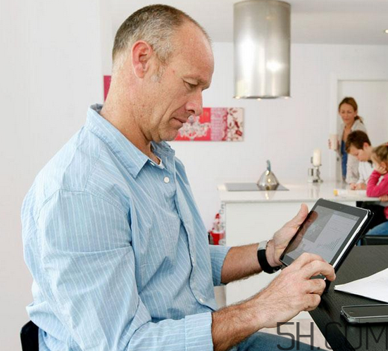 慢性扁桃體炎怎么治?慢性扁桃體炎吃什么藥? 慢性扁桃體炎怎么治?慢性扁桃體炎吃什么藥?