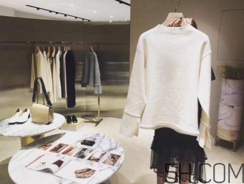 low classic什么檔次？low classic多少錢？