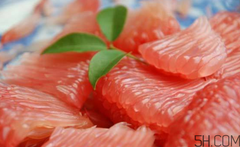 紅心柚子是熱性還是涼性？紅心柚子是染色的嗎？