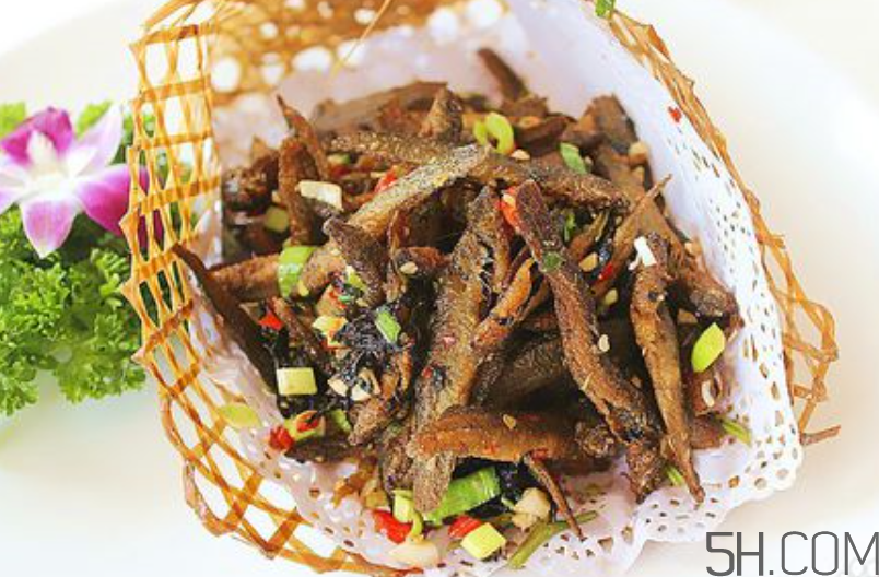 花甲吃多了會(huì)得結(jié)石嗎？吃花甲要注意什么？