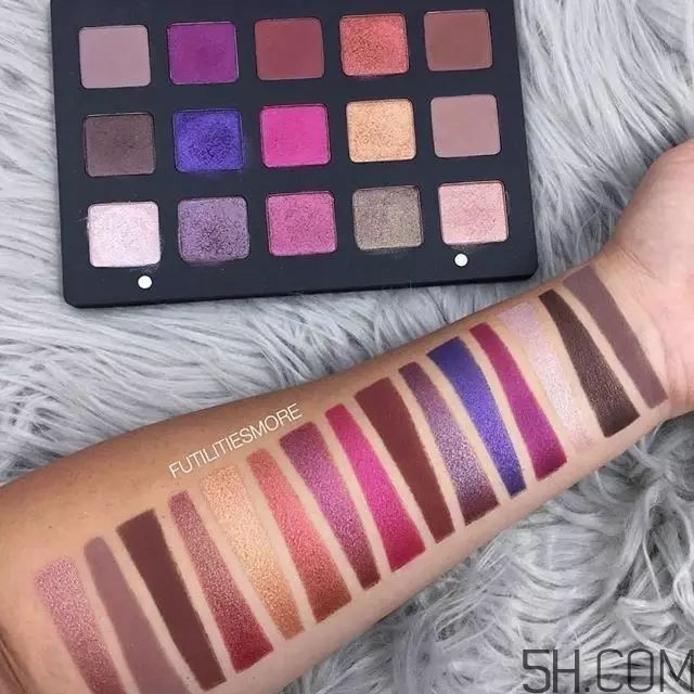 2017秋季新品眼影盤有哪些_試色測評 2017秋季新品眼影盤有哪些_試色測評