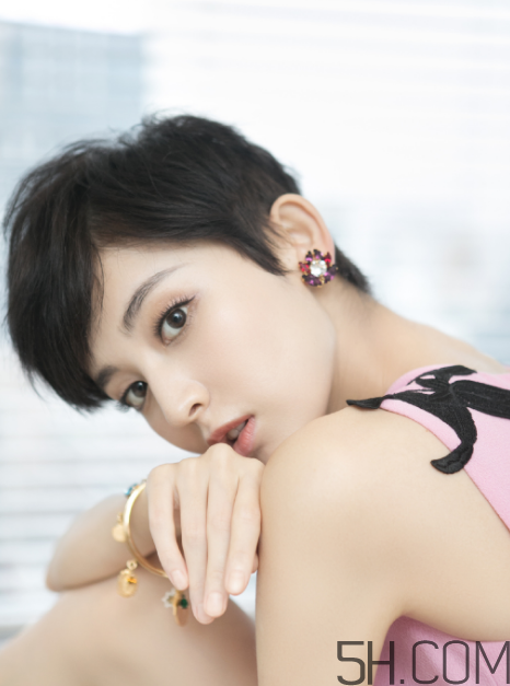 地包天能自己咬回來嗎？地包天可以自己矯正嗎?