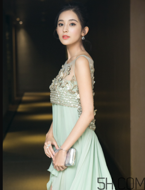 地包天可以做烤瓷牙嗎？地包天可以整牙嗎？