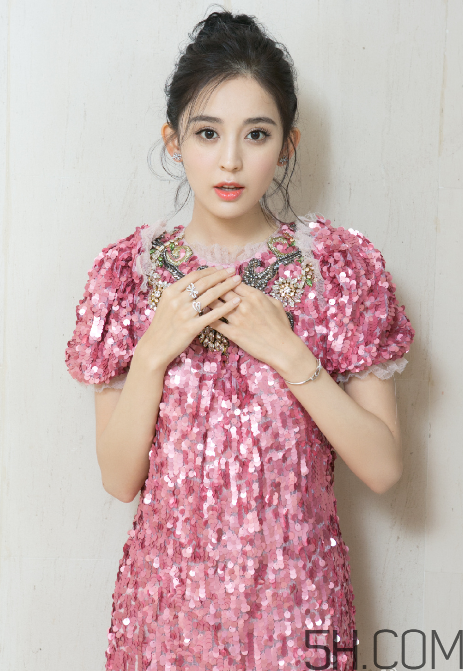 地包天可以做烤瓷牙嗎？地包天可以整牙嗎？