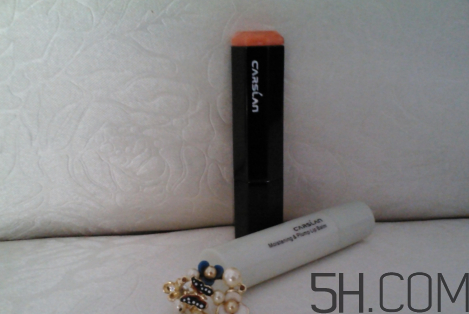 卡姿蘭絲緞美形唇膏色號_試色圖 卡姿蘭絲緞美形唇膏色號_試色圖