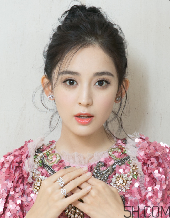 嘟嘟唇是打玻尿酸嗎？嘟嘟唇是怎么做的？