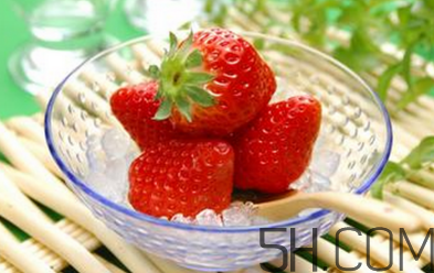 來月經(jīng)可以吃草莓嗎？草莓可以放冰箱保存嗎？