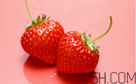 來月經(jīng)可以吃草莓嗎？草莓可以放冰箱保存嗎？