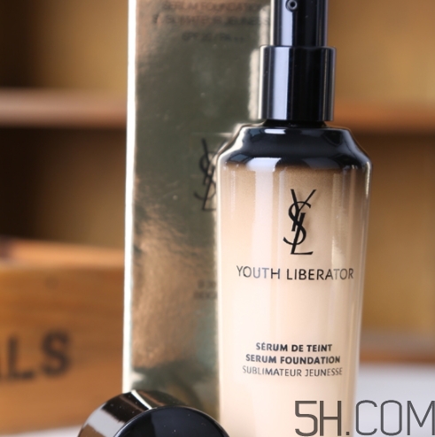 ysl女神粉底液怎么樣？ysl女神粉底液和超模粉底液對(duì)比