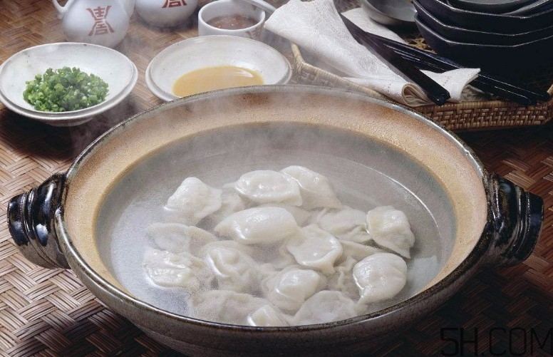 煮餃子怎么煮不破皮？煮餃子怎么看熟沒熟？